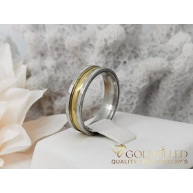 Ring aus Edelstahl